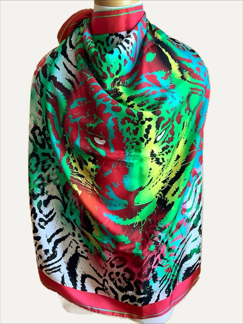 VINTAGE LAVINIA Large Silk Tiger Animal Print Scarf OS